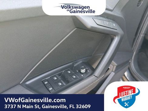 Used 2024 Audi A3 2.0T Premium image 17