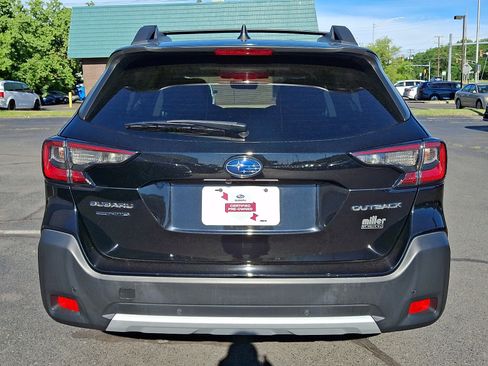 Certified 2024 Subaru Outback Limited AWD/4WD image 6