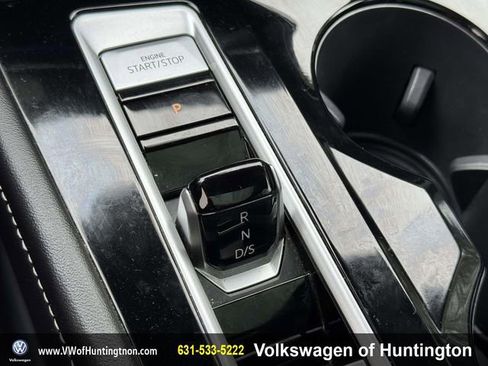 Certified 2025 Volkswagen Atlas Cross Sport SEL Premium R-Line image 28