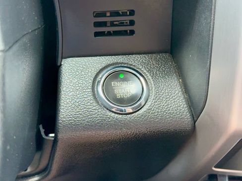 Used 2019 Ford F150 Platinum w/ Equipment Group 701A Luxury AWD/4WD image 29