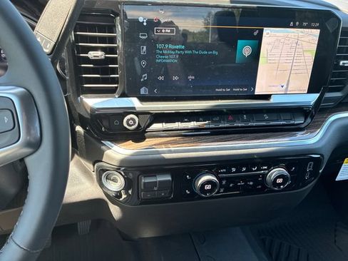 New 2026 Chevrolet Silverado 1500 RST AWD/4WD image 20