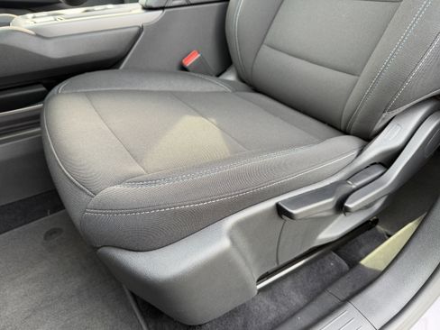 New 2026 Chevrolet Equinox EV LT image 11