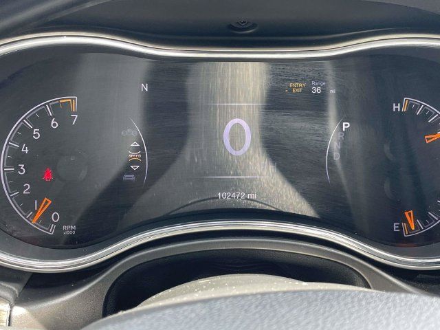 Used 2018 Jeep Grand Cherokee Overland AWD/4WD image 27