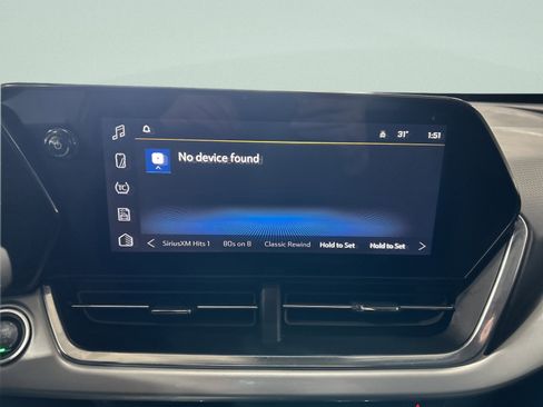 Used 2025 Chevrolet Trax LT w/ LT Convenience Package image 19