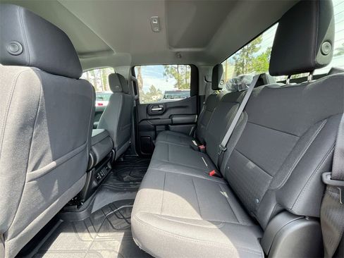 New 2025 Chevrolet Silverado 1500 Custom image 24