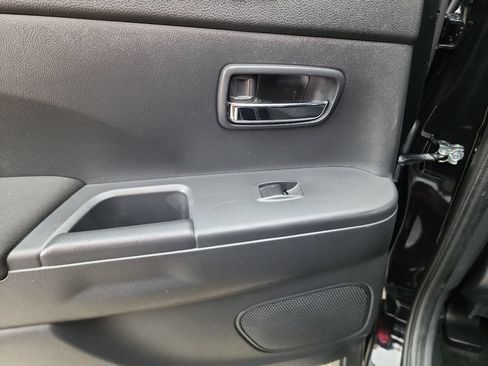 Used 2025 Mitsubishi Outlander Sport ES AWD/4WD image 36