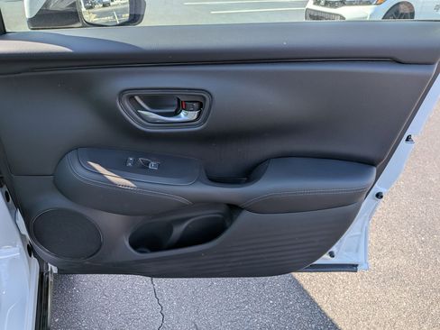 New 2026 Honda HR-V EX-L image 31