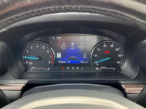 Used 2022 Ford Explorer Limited image 21