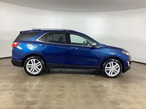Used 2020 Chevrolet Equinox Premier AWD/4WD image 5