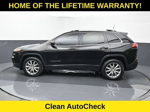 Used 2018 Jeep Cherokee Limited AWD/4WD image 4