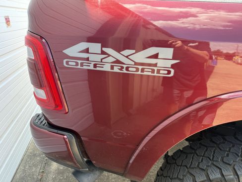 Used 2019 RAM 2500 Laramie AWD/4WD image 33