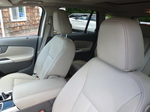 Used 2011 Ford Edge Limited w/ 301A Rapid Spec Order Code FWD image 23