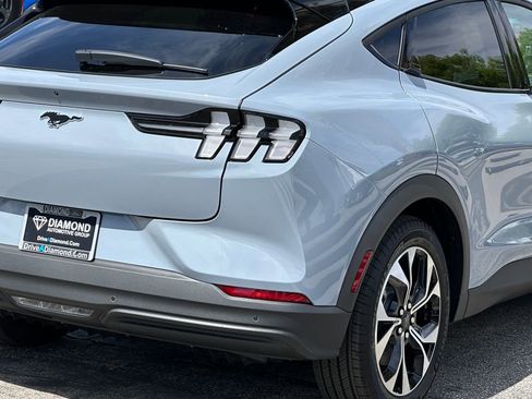 New 2026 Ford Mustang Mach-E Select RWD image 8
