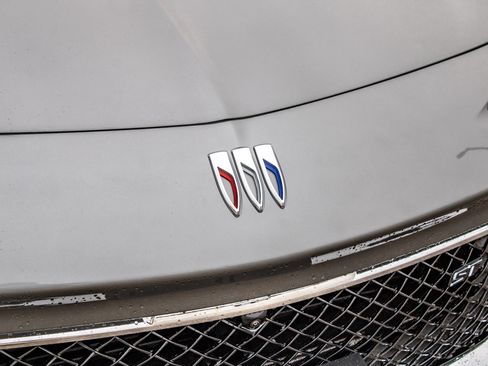 Used 2026 Buick Encore GX Sport Touring w/ Advanced Technology Package image 8