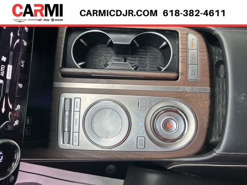 Used 2021 Genesis G80 2.5T w/ Prestige Package AWD/4WD image 31