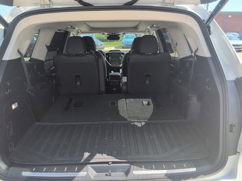 Used 2025 Subaru Ascent Bronze Edition w/ Popular Package #2 image 17
