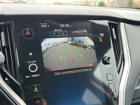 Used 2023 Subaru Outback Premium image 15