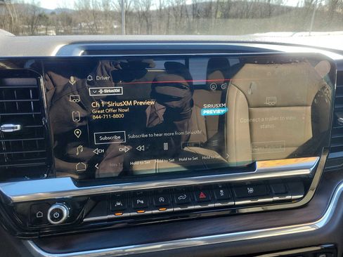 Certified 2023 GMC Sierra 1500 SLT w/ SLT Premium Plus Package image 18