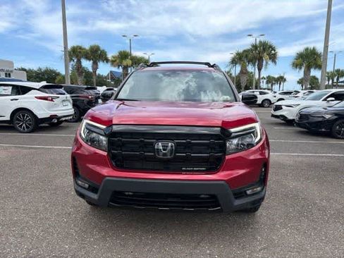 Used 2025 Honda Ridgeline Black Edition image 5