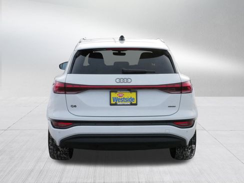 Used 2025 Audi Q6 e-tron Premium Plus w/ Premium Plus image 6