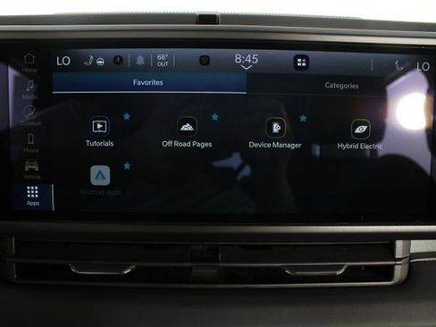 Used 2025 Jeep Wrangler Unlimited Sahara w/ Safety Group image 4