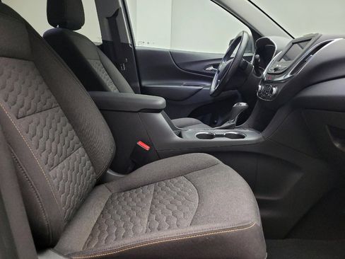 Used 2021 Chevrolet Equinox LT AWD/4WD image 21