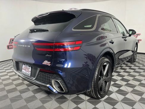 Used 2023 Genesis GV70 2.5T w/ Sport Prestige Package image 31