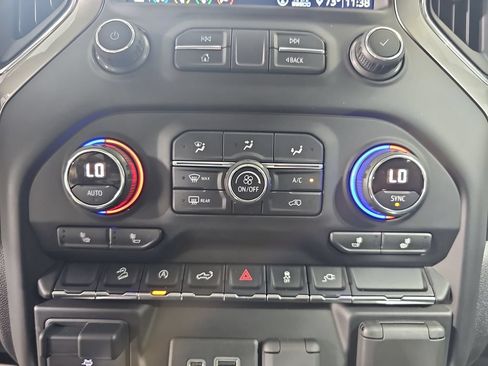 Used 2020 Chevrolet Silverado 1500 LT Trail Boss AWD/4WD image 27
