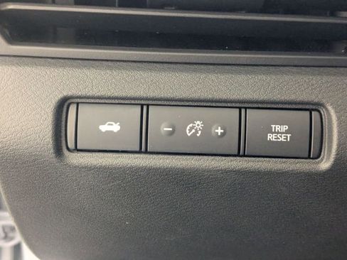 Used 2023 Nissan Altima 2.5 SR w/ SR Premium Package image 15