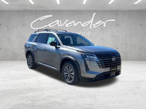 New 2026 Nissan Pathfinder SV AWD/4WD image 2