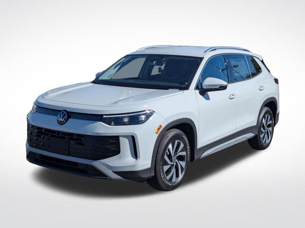 Certified 2026 Volkswagen Tiguan S FWD image 8