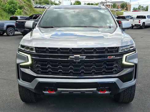 Used 2023 Chevrolet Tahoe Z71 w/ Z71 Off-Road Package AWD/4WD image 3