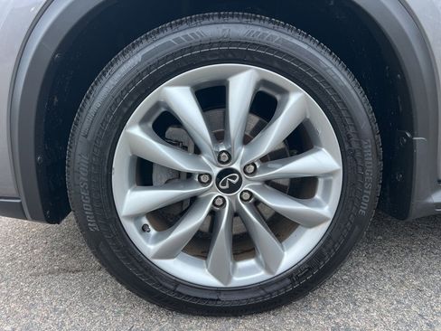 Used 2022 INFINITI QX50 Luxe image 11