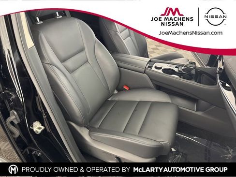 Used 2023 Nissan Rogue SL w/ SL Premium Package image 25