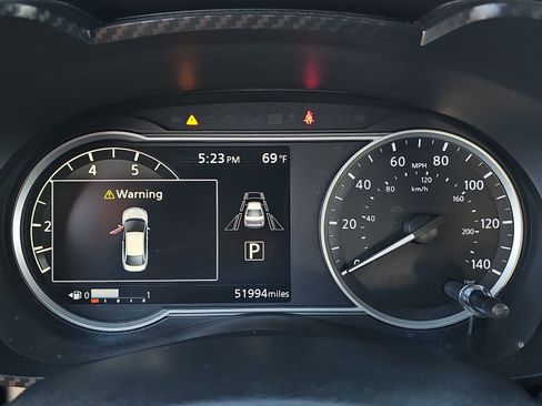 Used 2023 Nissan Versa SV image 18