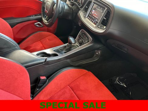 Used 2022 Dodge Challenger R/T Scat Pack image 16