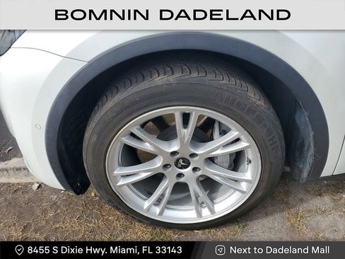 Used 2021 Tesla Model Y Long Range image 11