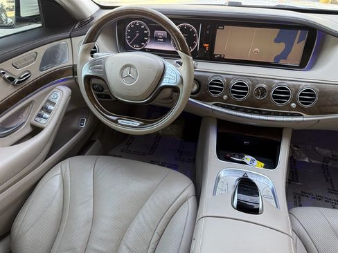 Used 2015 Mercedes-Benz S 550 Sedan image 25
