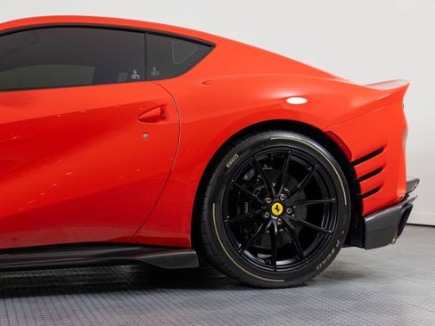 Used 2023 Ferrari 812 Competizione RWD image 62