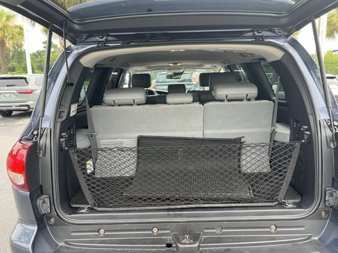 Used 2019 Toyota Sequoia Limited AWD/4WD image 34