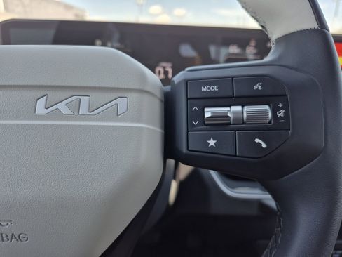 New 2026 Kia K4 GT-Line Turbo FWD image 18