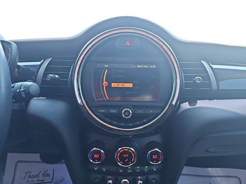 Used 2019 MINI Cooper 2-Door Hardtop FWD image 18