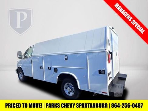 New 2025 Chevrolet Express 3500 w/ Power Convenience Package image 9