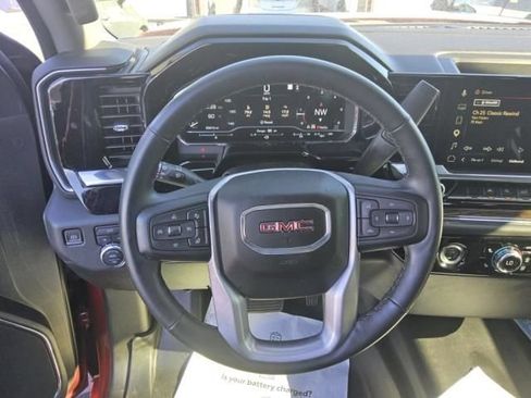 Used 2023 GMC Sierra 1500 Elevation AWD/4WD image 6