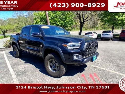 Used 2020 Toyota Tacoma TRD Off-Road w/ TRD Premium Off Road Package AWD/4WD image 1