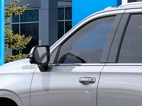 New 2026 Chevrolet Tahoe High Country image 36