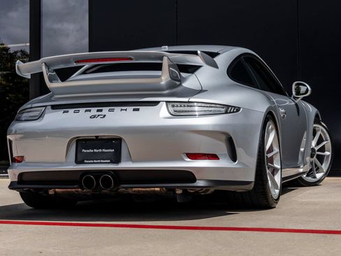 Certified 2016 Porsche 911 GT3 RWD image 11
