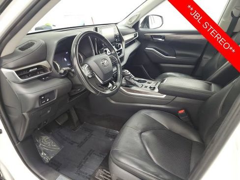 Used 2020 Toyota Highlander Limited AWD/4WD image 15