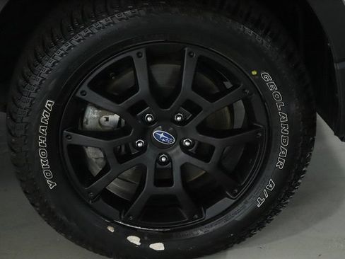 Used 2025 Subaru Crosstrek 2.5i Wilderness AWD/4WD image 10
