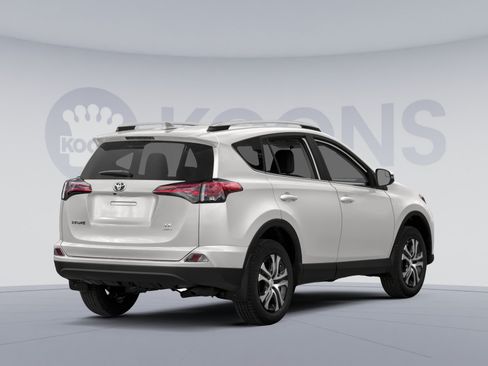Used 2018 Toyota RAV4 LE w/ All Weather Liner Package AWD/4WD image 2